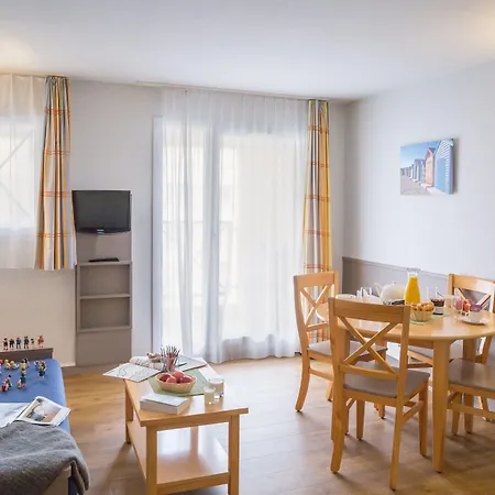 Apartmanhotel Pierre & La Baie Des Sables