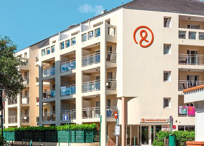 Pierre & La Baie Des Sables Apart Otel