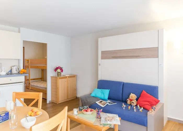 Pierre & La Baie Des Sables Apart Otel