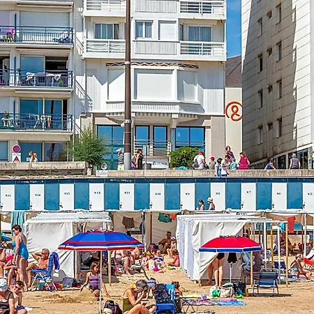 Pierre & La Baie Des Sables Apartmanhotel 3*