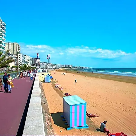 Pierre & La Baie Des Sables Apartmanhotel 3*
