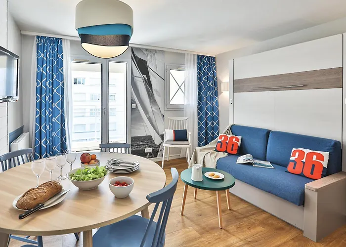 Pierre & La Baie Des Sables Les Sables-d'Olonne