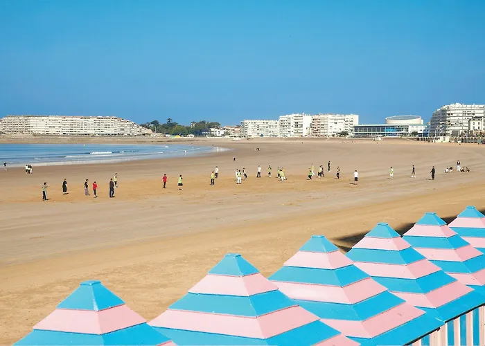 Pierre & La Baie Des Sables Aparthotel